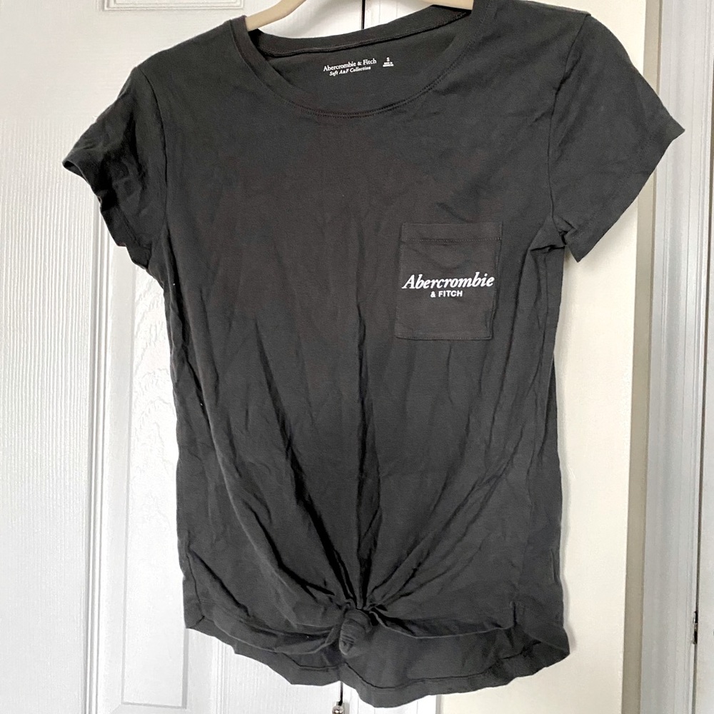 A&F graphic tee
